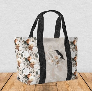 A Gentle Haunting Crow Bag rapport